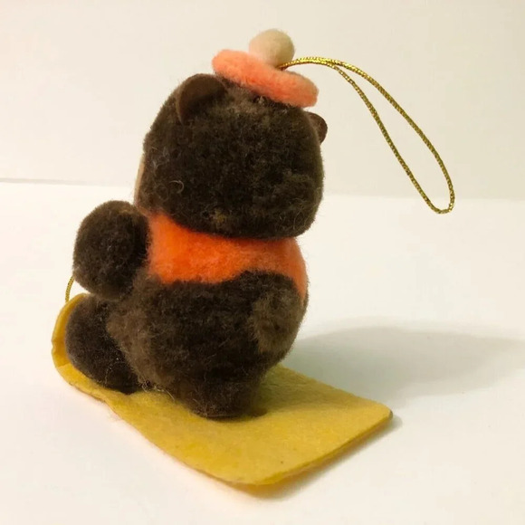 Vintage A&W Root Beer Advertising Bear On Sled Christmas Tree  Ornament Flaws - Picture 14 of 16